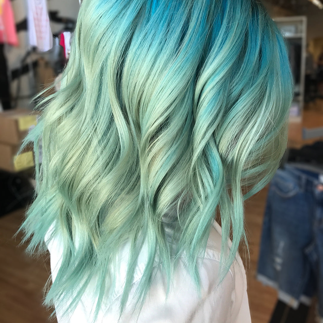 Keracolor Color + Clenditioner Colour Shampoo 355ml - Mint