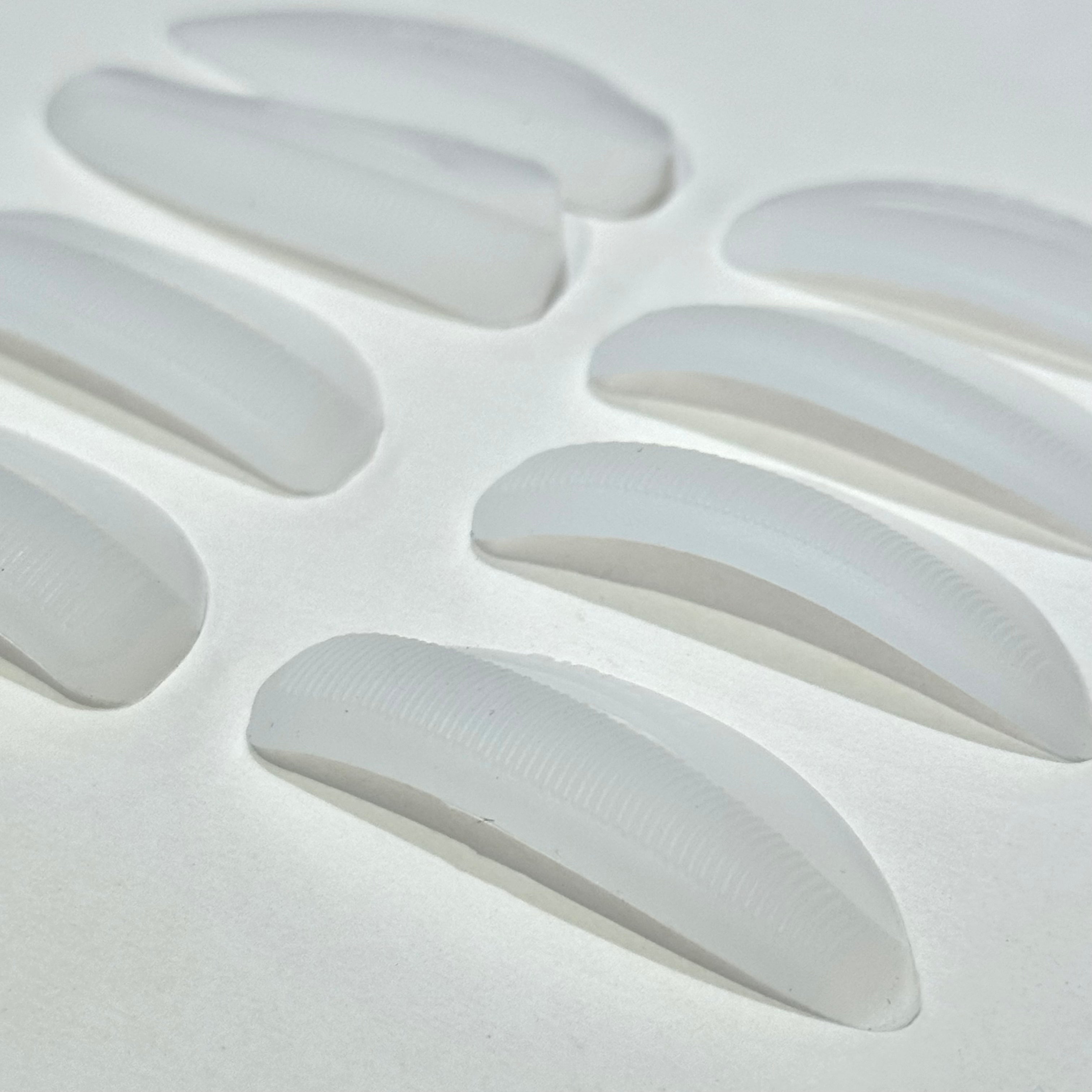 Queen Lash Lift Silicone Shield With Grooves (4 Pairs)